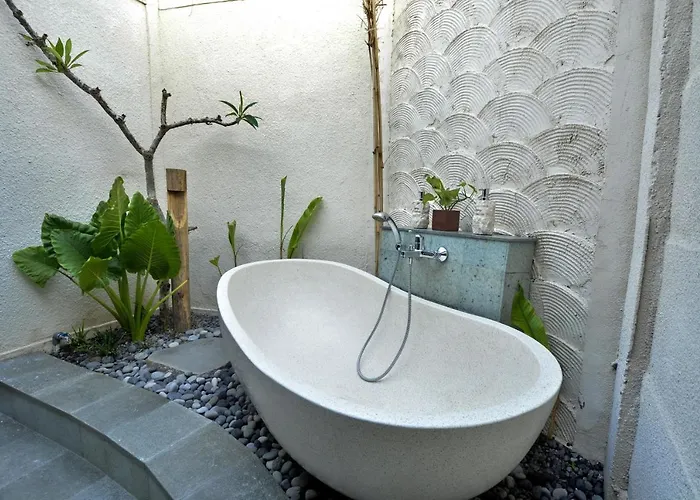 Kompyang Guest house Batununggul